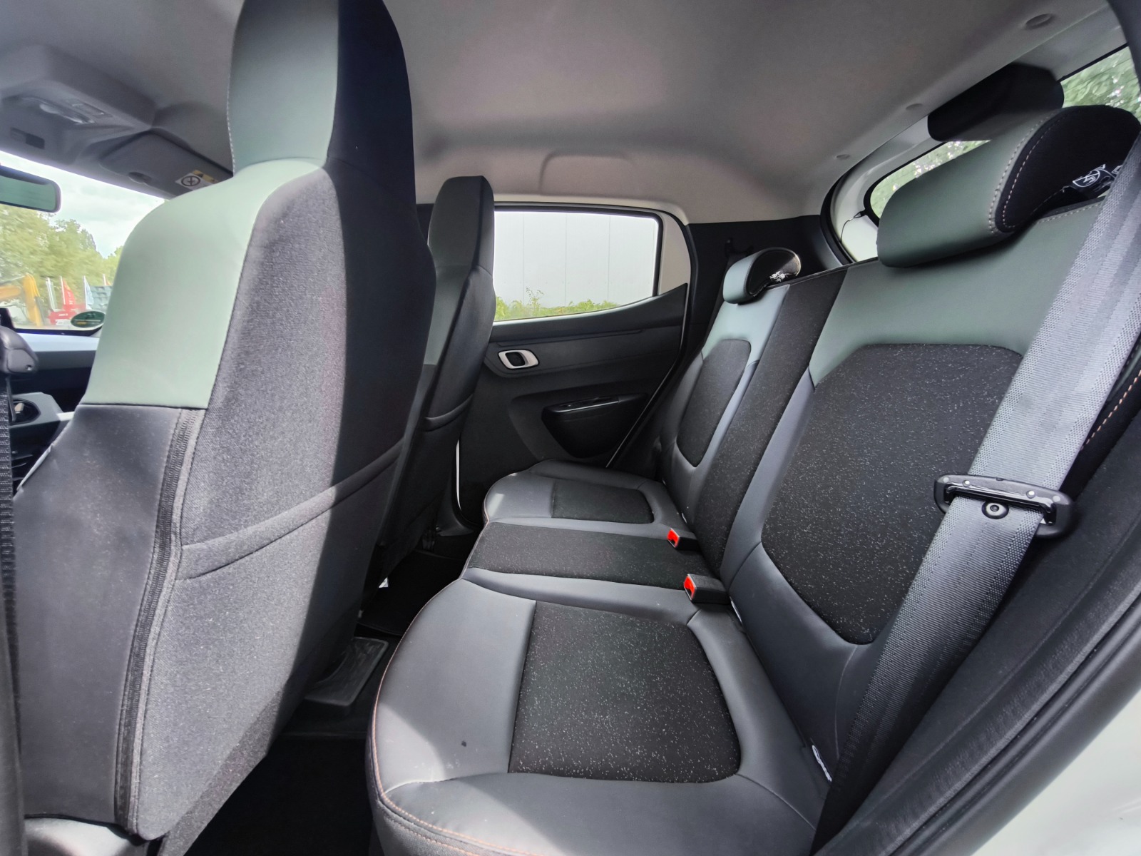 DACIA SPRING EXTREME 65 GAZDAGON FELSZERELT, GARANCIÁLIS, ELEKTROMOS!