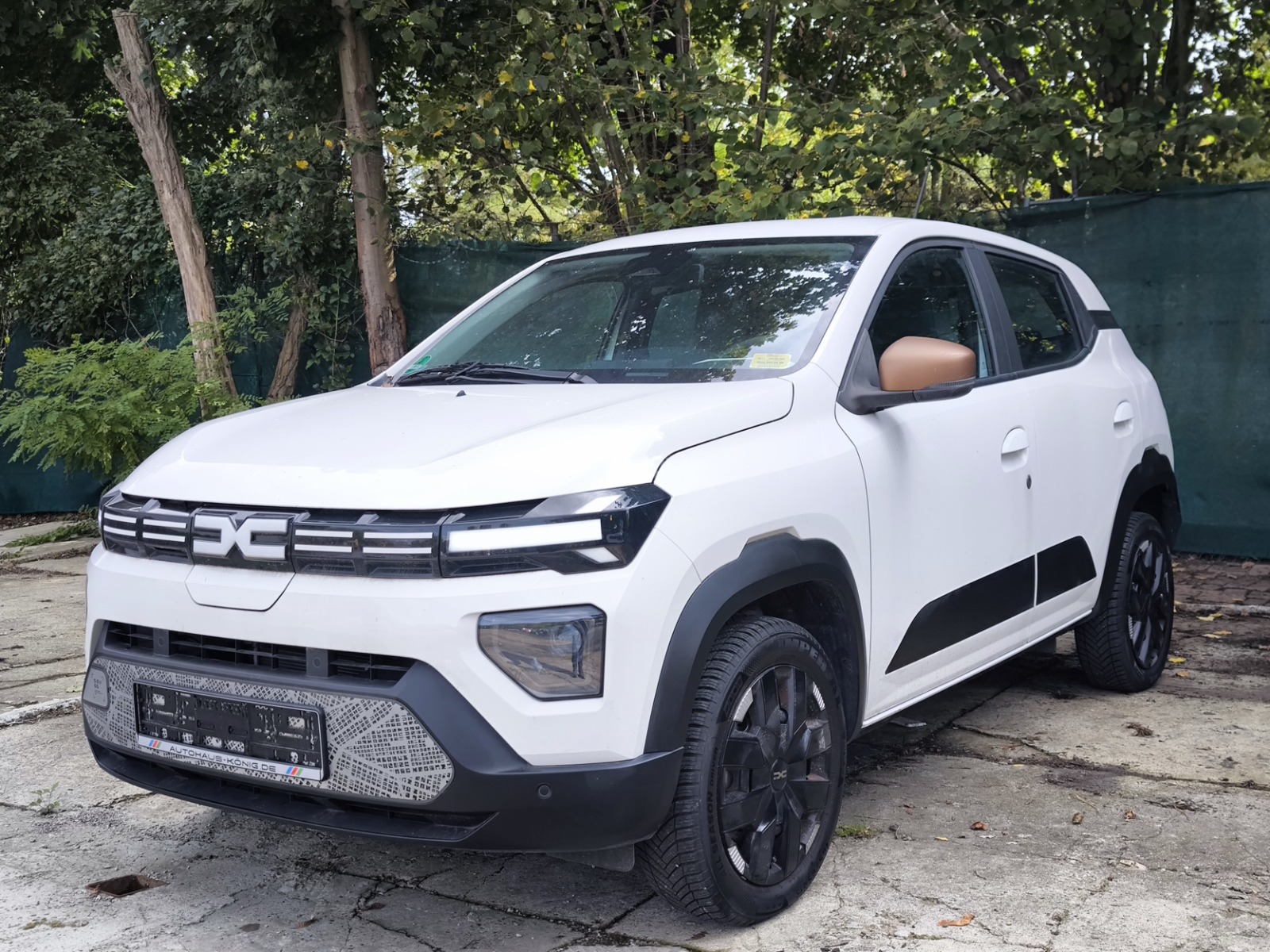 DACIA SPRING EXTREME 65 GAZDAGON FELSZERELT, GARANCIÁLIS, ELEKTROMOS!